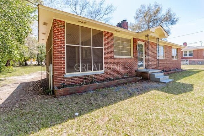 Building Photo - 1816 Leesburg Rd