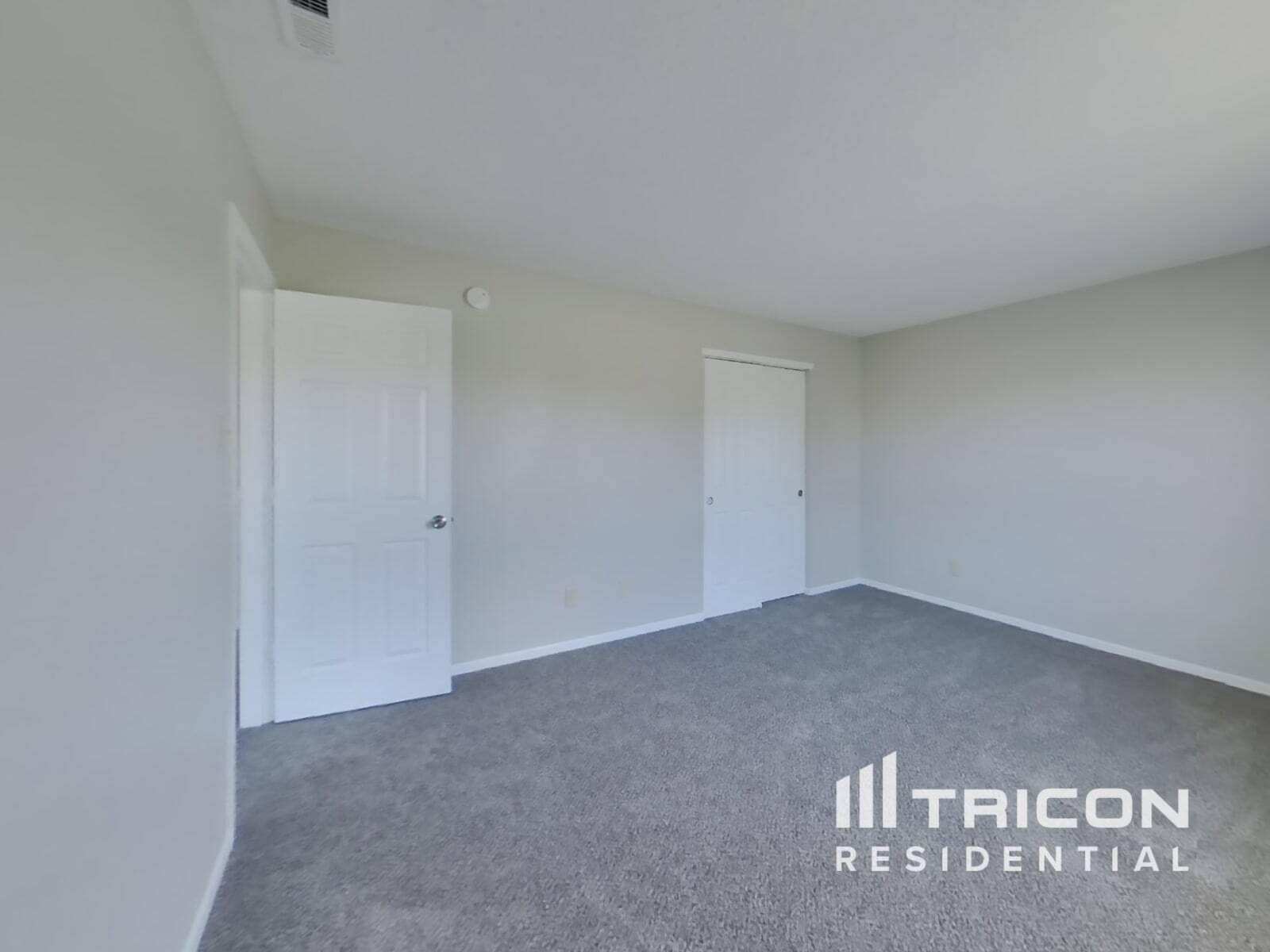 Building Photo - 10823 Firefly Cir