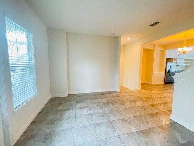 Building Photo - Copley Square-561 Scotia Place Orlando FL ...