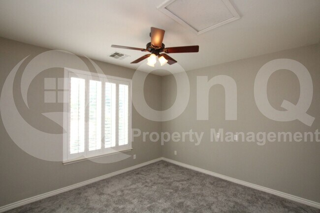 Building Photo - 19134 E Lark Dr