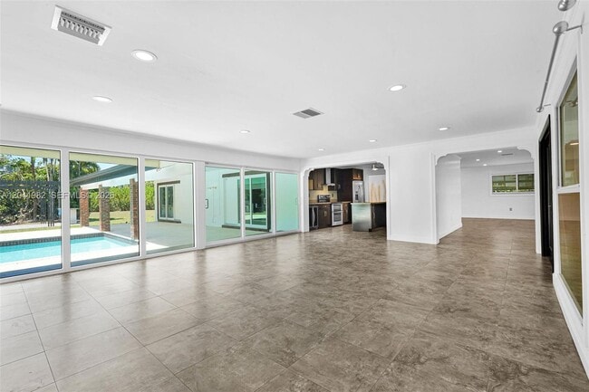 Building Photo - 7700 SW 139th Ter