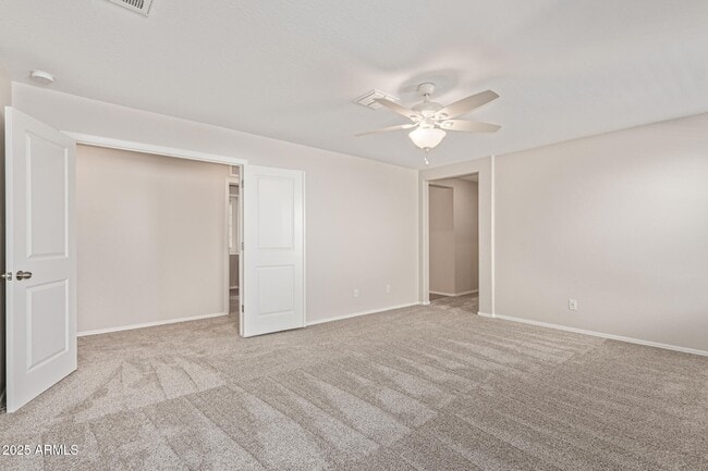 Building Photo - 16648 W Jenan Dr