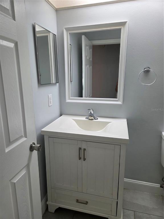 Building Photo - 807 McLain Ct