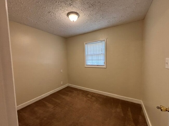 Building Photo - 3146 Norris Rd