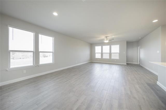 Building Photo - 126 Willow St