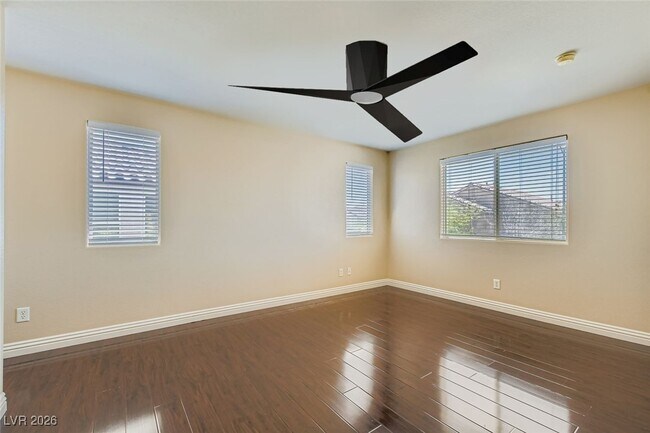 Building Photo - 5986 Ambleshire Ave