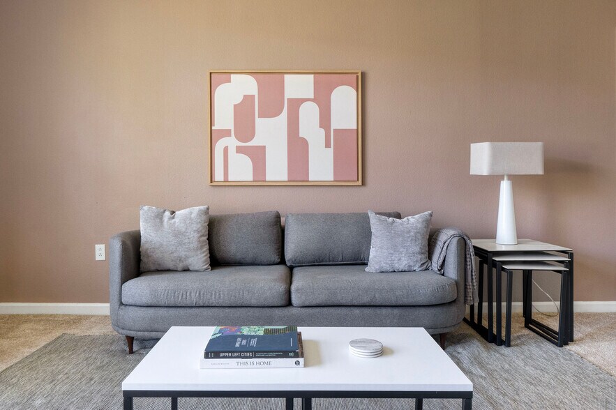 Building Photo - 754 The Alameda