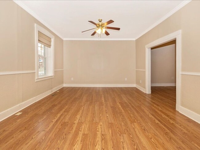 Building Photo - Open House 24th 10:30 to 11:30 AM