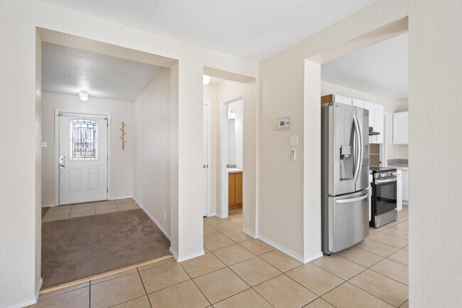 Building Photo - 372 Copper Hill Dr