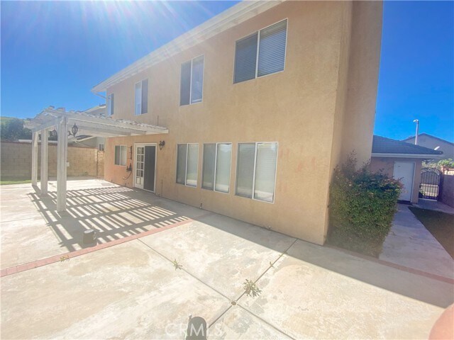 Building Photo - 14913 Little Bend Rd