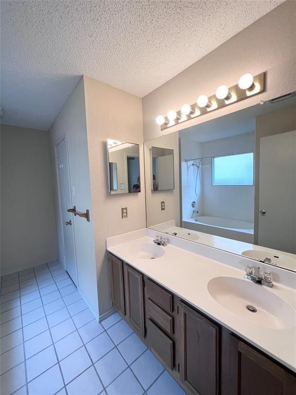 Building Photo - 6123 Abilene Trl