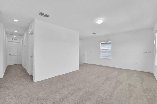 Building Photo - 33460 Binding Ties Ln