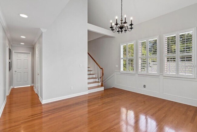 Building Photo - 1119 Belleaire Cir