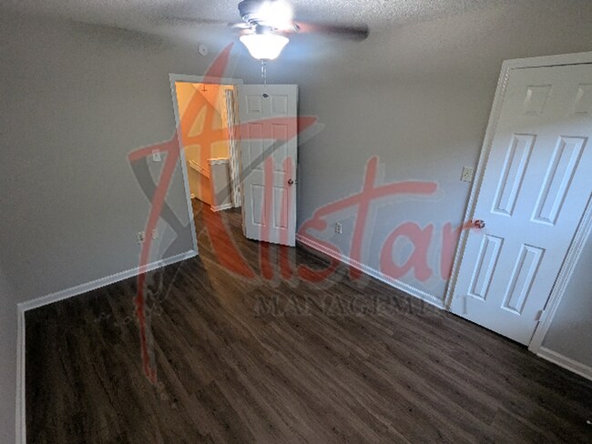 Building Photo - 8061 Martha Ann Ln