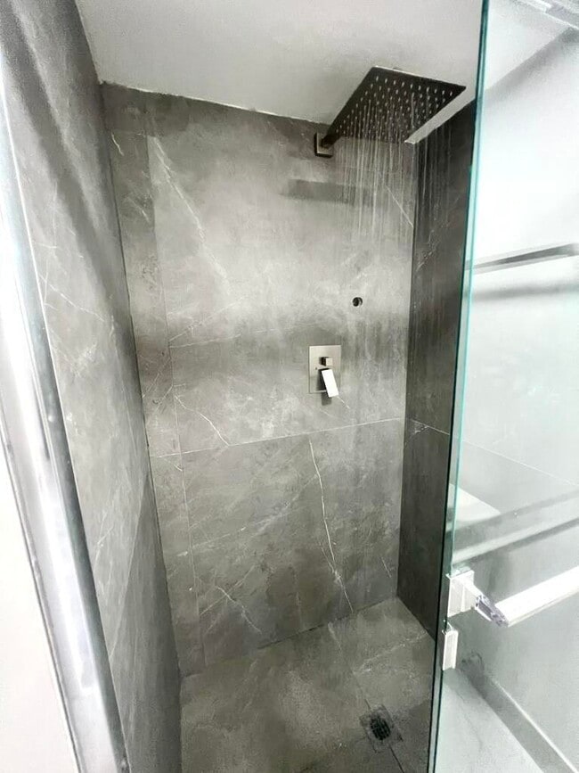 Building Photo - 8104 Severn Dr