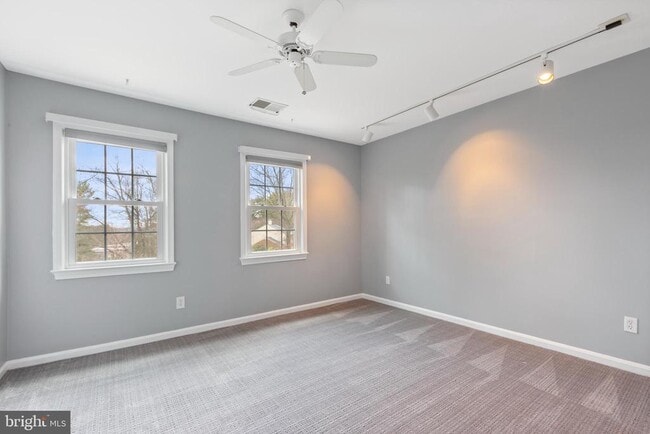 Building Photo - 19327 Frenchton Pl