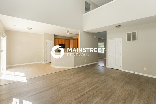 Building Photo - 4 Bedroom Pet-Friendly Home in Huntersvill...