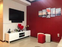 Building Photo - 420 E 1st Ave