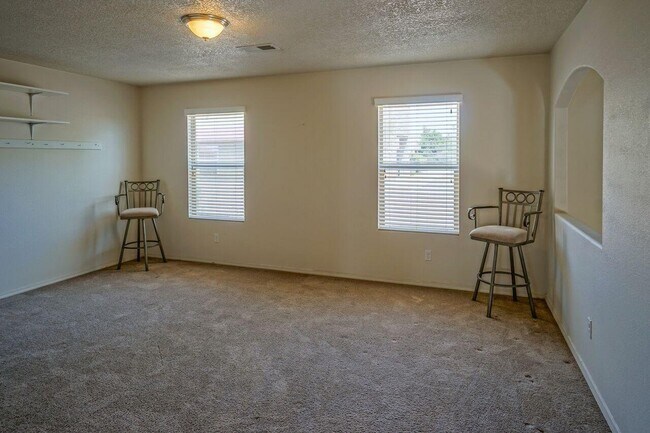Building Photo - 2045 N Ensenada Cir SE