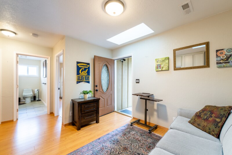 Building Photo - 1841 Bahia St