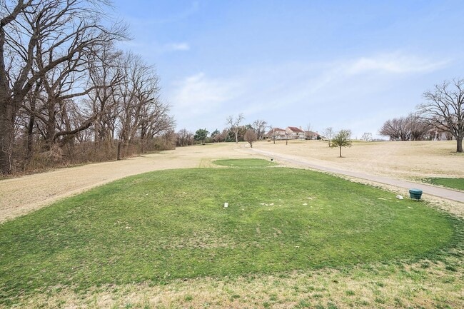 Building Photo - 3929 Roma Ct