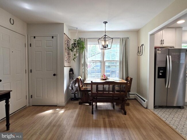 Building Photo - 4 Carolee Dr