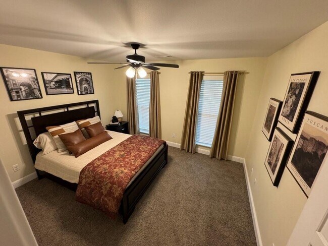 Building Photo - 2415 England Ln