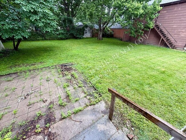 Building Photo - Beautiful Waldo Home-Available NOW!!
