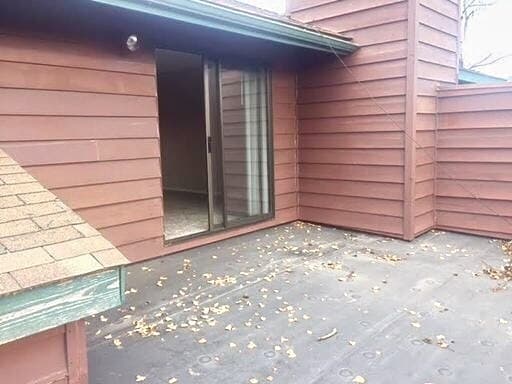 Building Photo - Spacious East Anchorage Home with Yard & Garage!