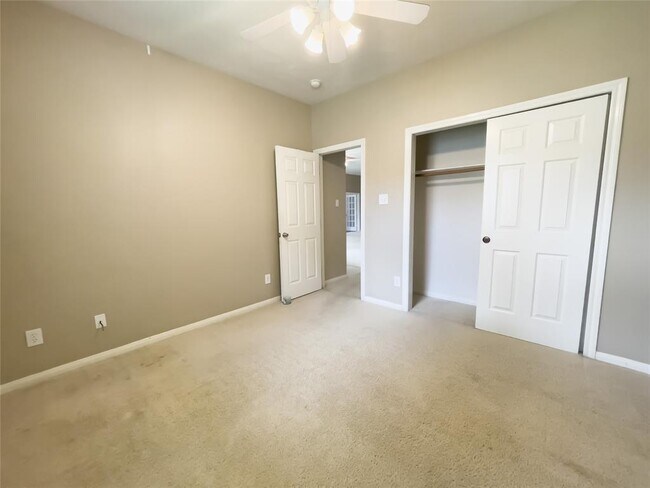 Building Photo - 12715 Rock Creek Ct.