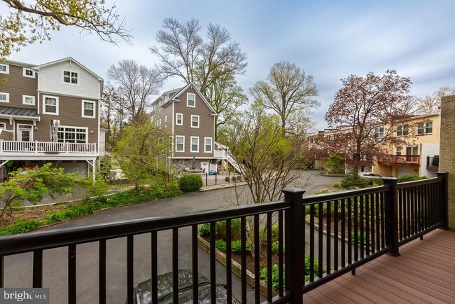 Building Photo - 107 Haldeman St