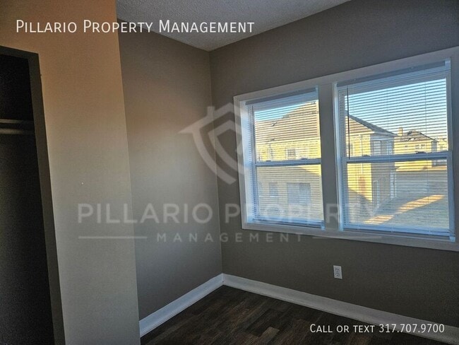 Building Photo - 633 E 38th St