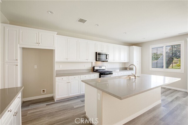 Building Photo - 34899 Windwood Glen Ln
