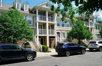 Building Photo - 1147 Beaver Run