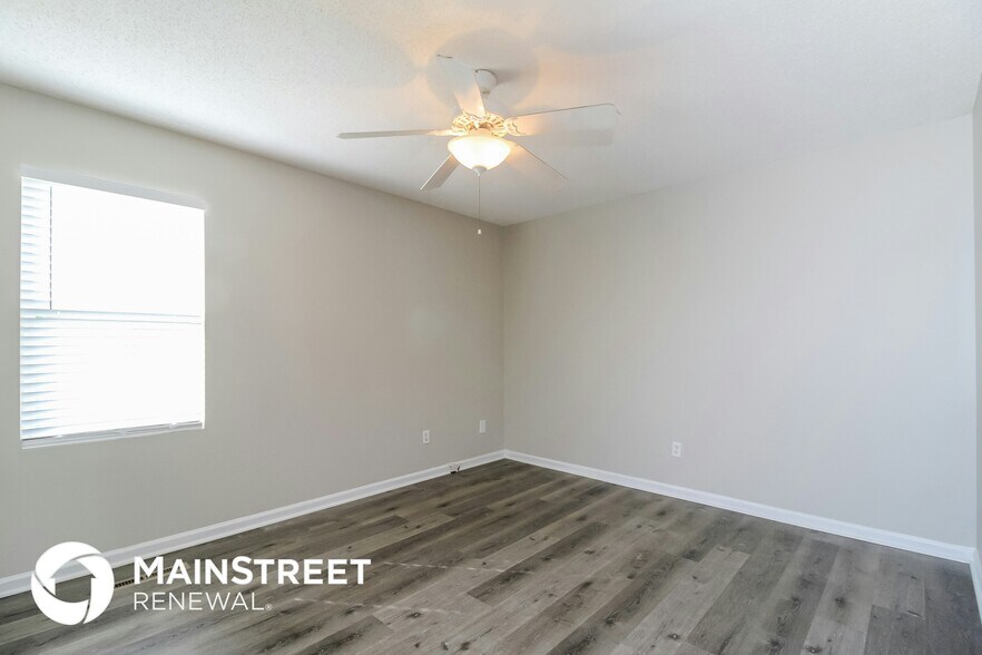 Building Photo - 490 Mae Stone Dr