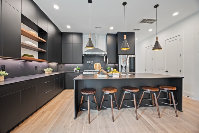 Building Photo - 4709 Walden Ct