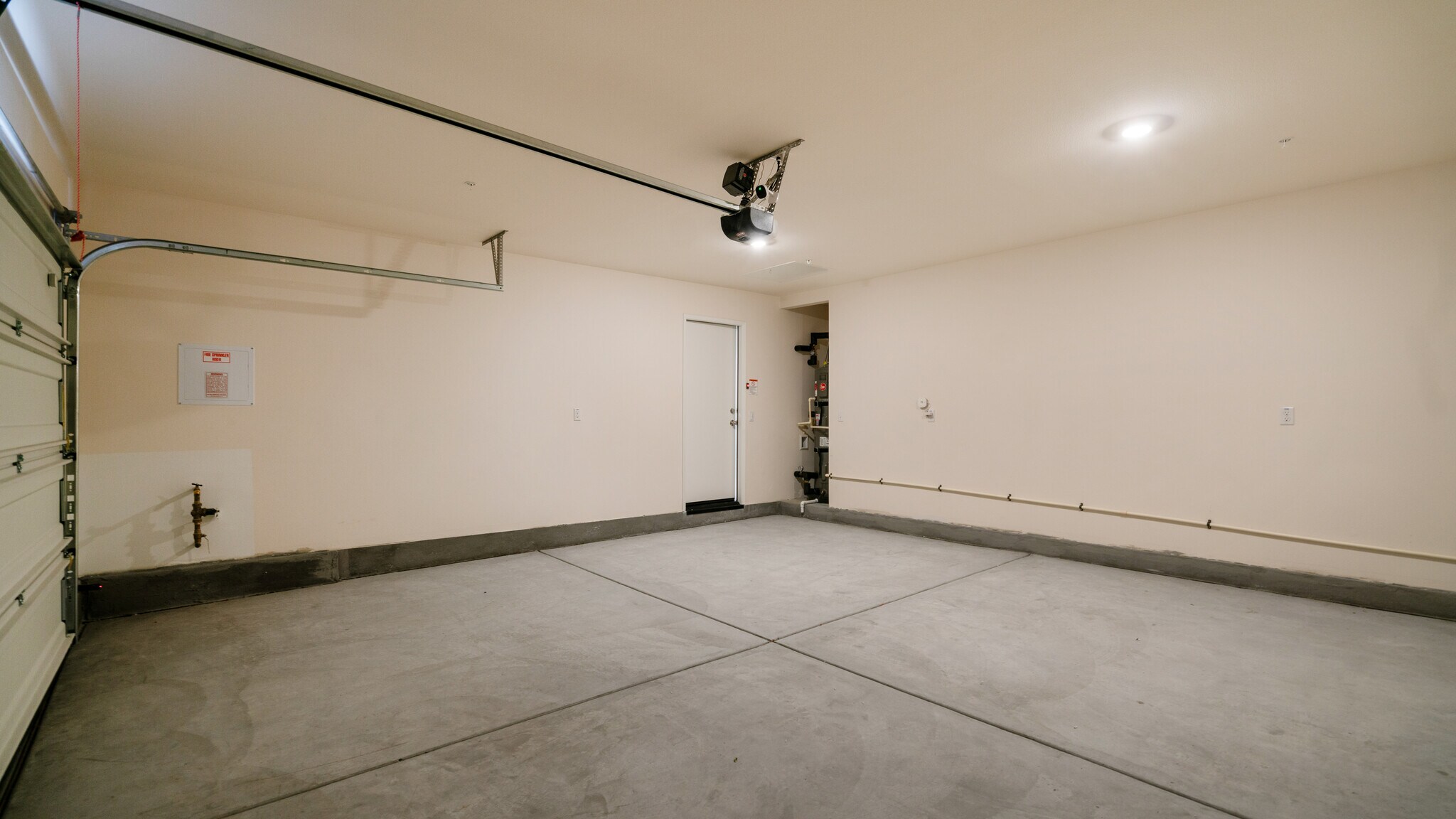 Building Photo - 11265 Skyvista Dr