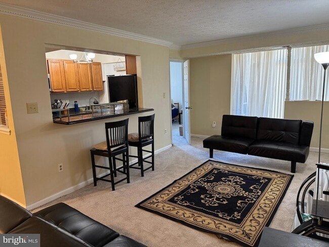 Building Photo - 7925 Mandan Rd