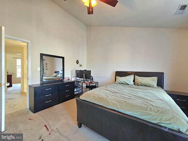 Building Photo - 7427 Ardglass Ct