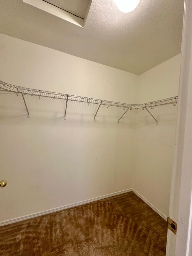 Building Photo - 2895 SW Indian Ave