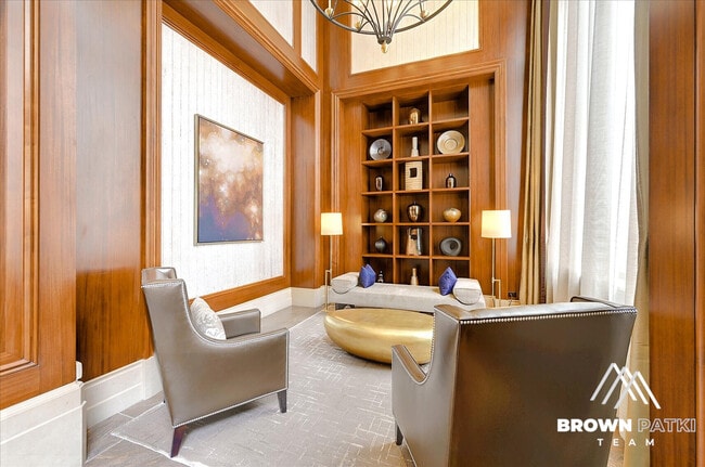 Building Photo - 690 Market St