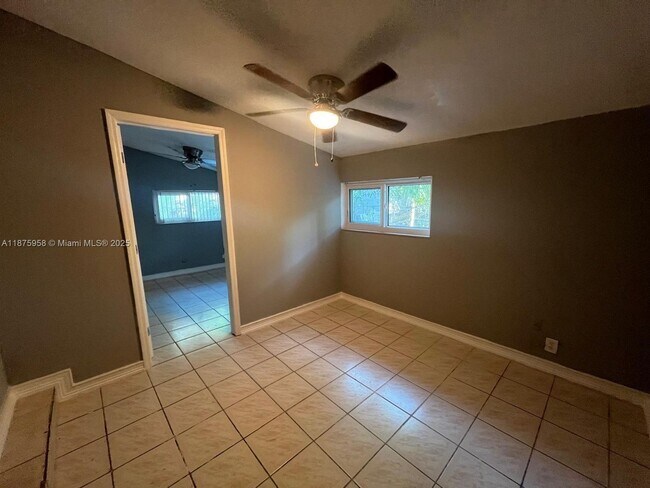 Building Photo - 1330 NE 203rd St