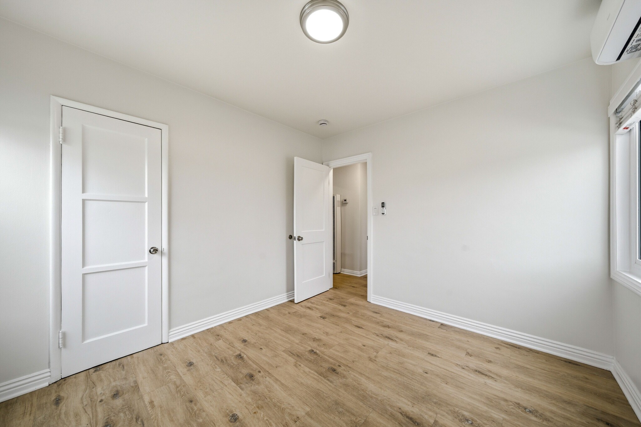 Building Photo - 16306 S Denver Ave