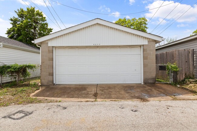 Building Photo - 4011 McDonald Ave