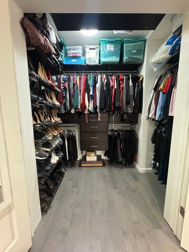 Building Photo - 64-35-35 Yellowstone Blvd