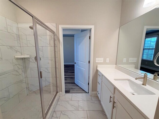 Building Photo - 4995 Shay Town Ln