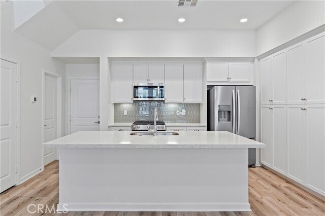 Building Photo - 279 Alienta Ln