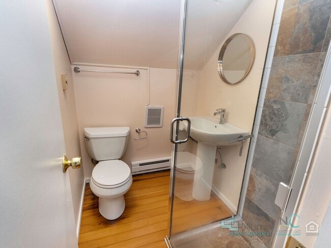 Building Photo - 3088 Felder uc