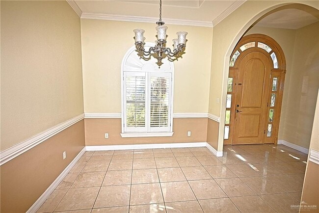 Building Photo - 18 Knight Ave