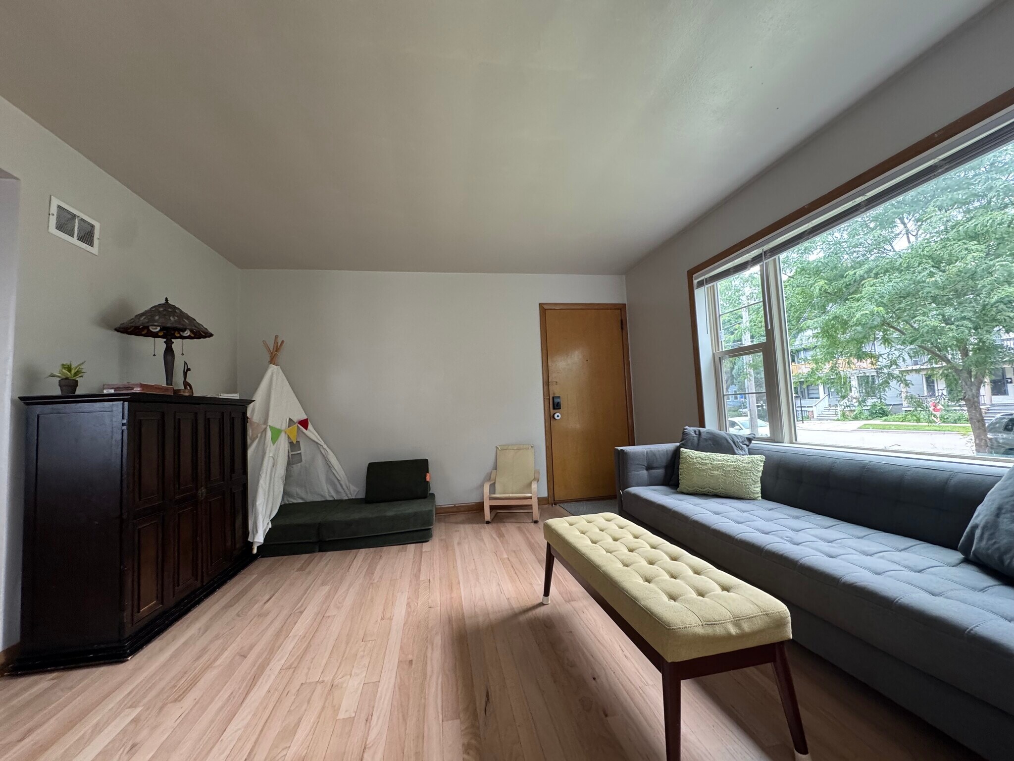 Building Photo - 1207 Jenifer St